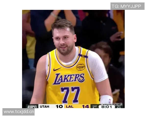 太阳记者反击湖人球迷质疑东契奇上场对里夫斯51分的影响