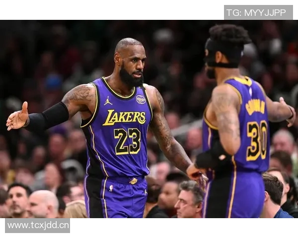 勒布朗强势回归助湖人逆袭活塞豪取11连胜勇士迎战高大阵容挑战 勒布朗强势回归助湖人逆袭活塞豪取11连胜勇士迎战高大阵容挑战