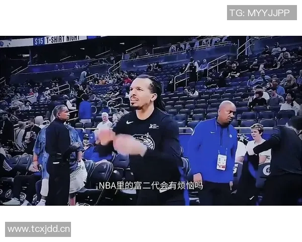 科尔安东尼19分钟内三分球6中5表现出色砍下21分助攻抢断双双上双