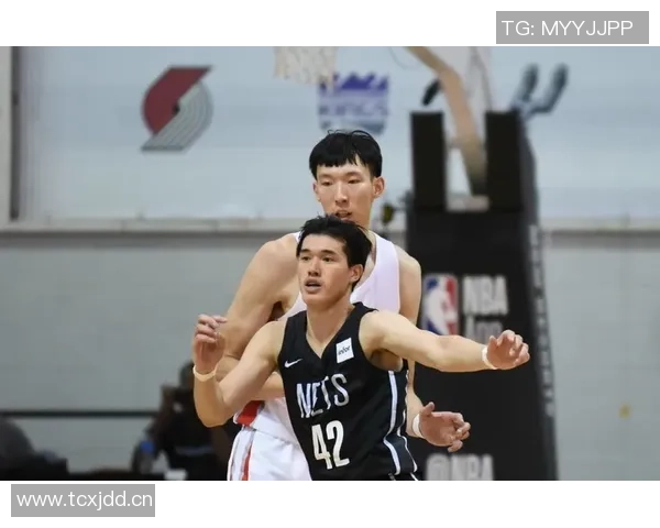 亚预赛关键对决中国香港迎战新加坡首发阵容揭晓安永佳陈晋一领衔出战 亚预赛关键对决中国香港迎战新加坡首发阵容揭晓安永佳陈晋一领衔出战