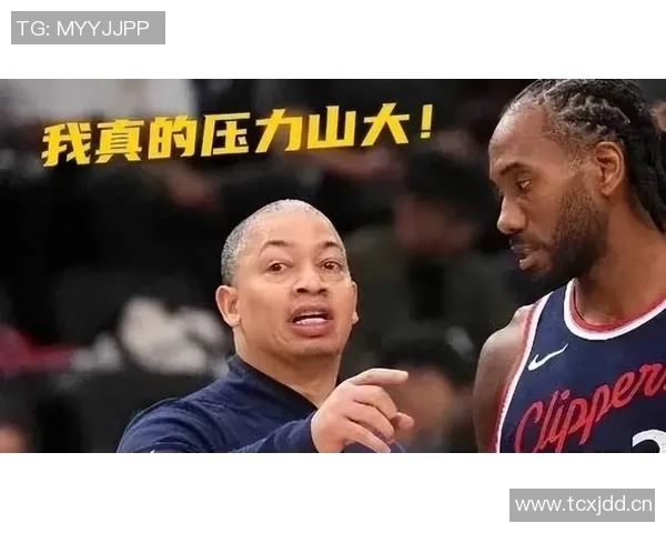 泰伦卢赞尼德豪泽拼劲十足能量满满抢板盖帽表现出色贡献六个进攻篮板