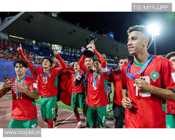 中国男足成年队即将迎战世界杯球队喀麦隆和库拉索备战新征程