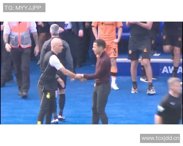 马雷斯卡确认德拉普缺阵桑德兰吉乌状态良好将首发出战 马雷斯卡确认德拉普缺阵桑德兰吉乌状态良好将首发出战